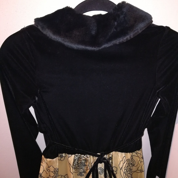 Girls dress - Picture 6 of 7